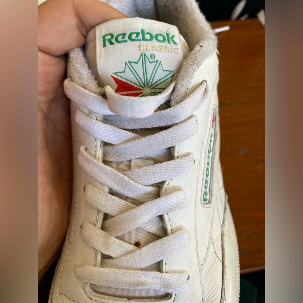 Vintage Reebok Classic - Picture 2 of 4